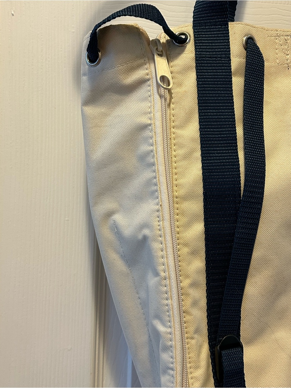 The Original Nantucket Diddy Bag Canvas Tote Bag in Cream with Navy Straps - Picture 6 of 11